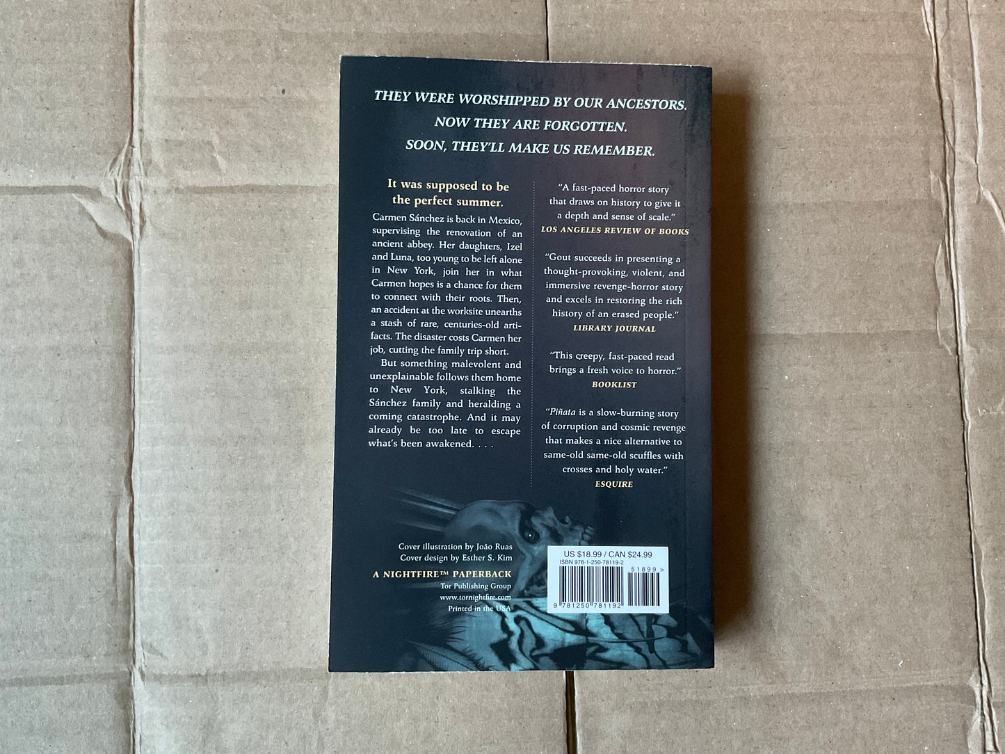 Piñata by Leopoldo Gout