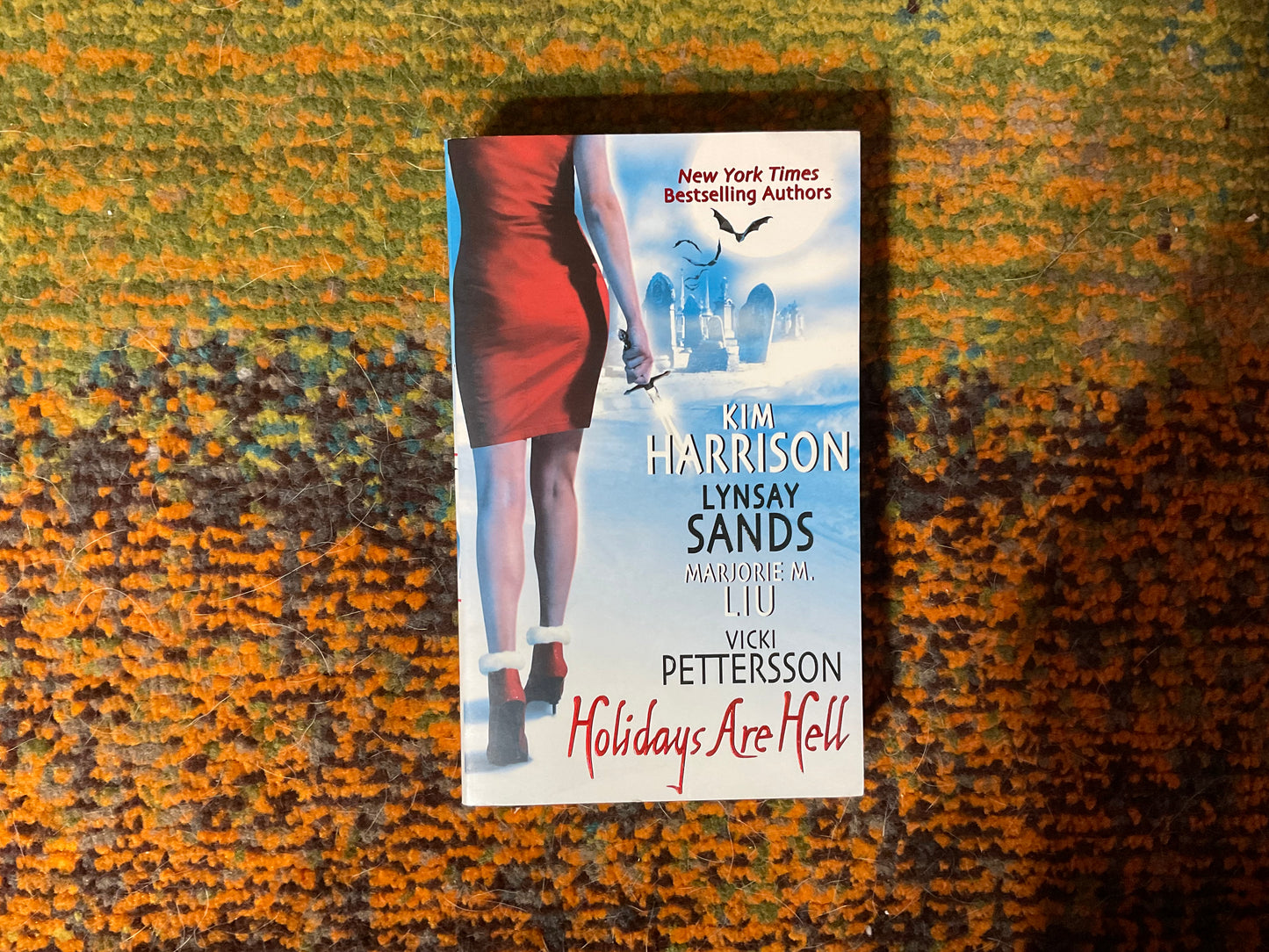 Holidays are Hell by Kim Harrison, Lynsay Sands, Marjorie M. Liu and Vicki Pettersson