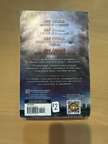 Divergent by Veronica Roth
