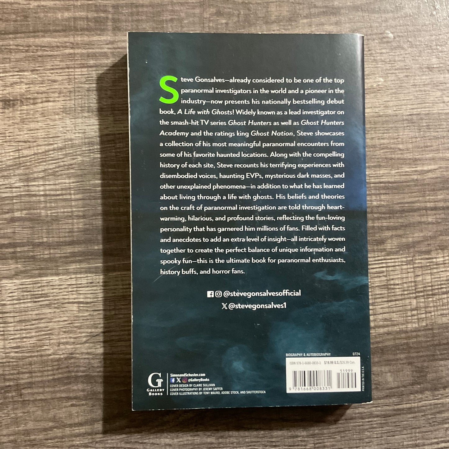 A Life with Ghosts by Steve Gonsalves with Michael Aloisi