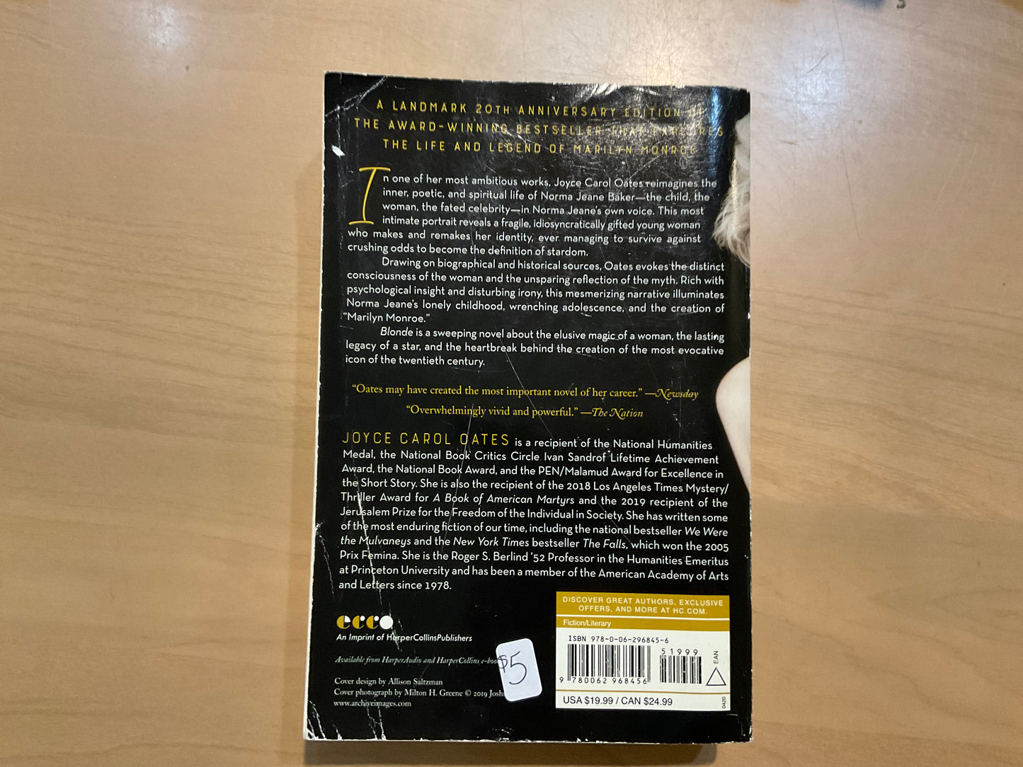 Blonde by Joyce Carol Oates