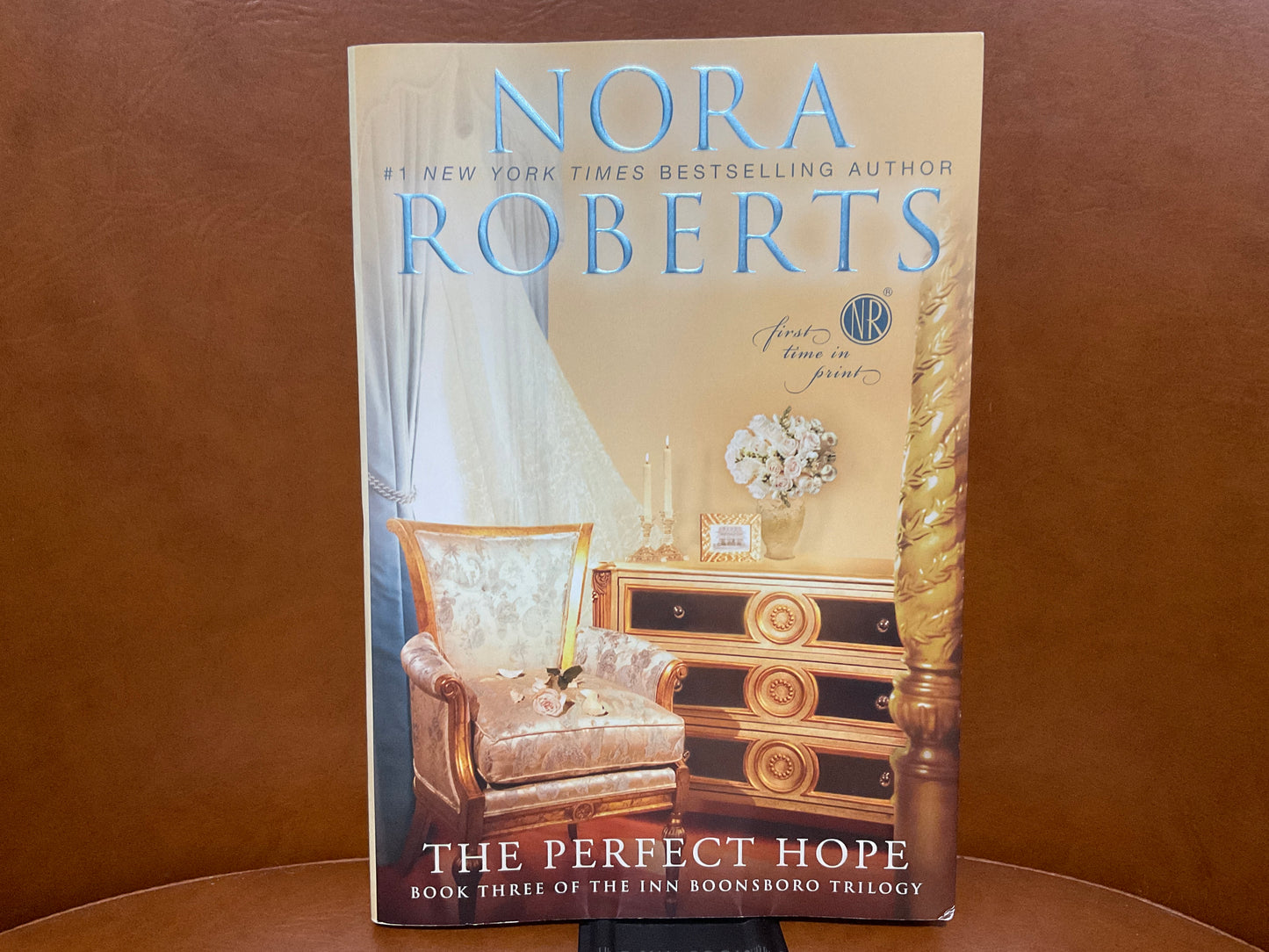 The Perfect Hope by Nora Roberts (Inn Boonsboro #3)