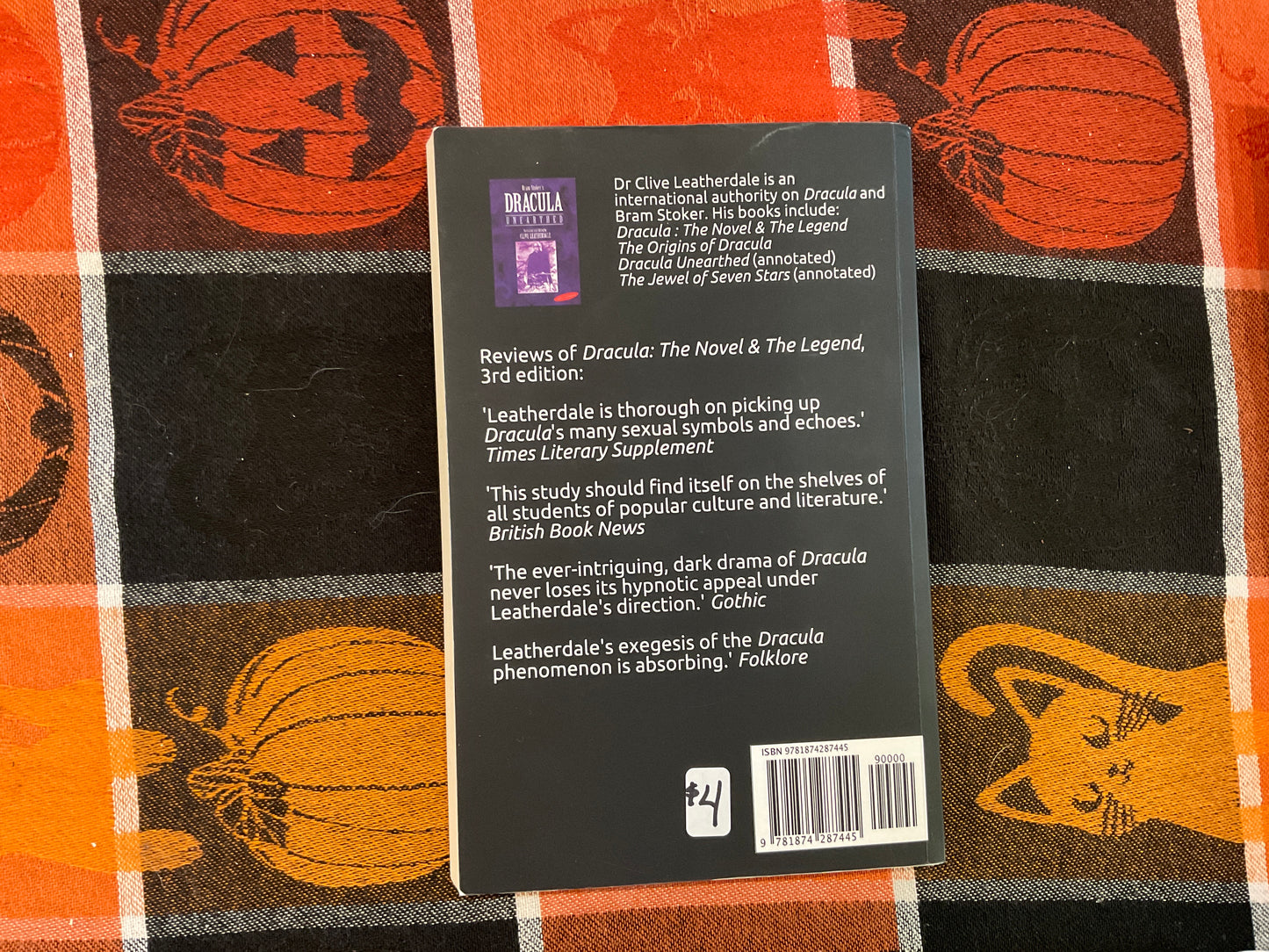 Dracula: The Novel & The Legend by Clive Leatherdale
