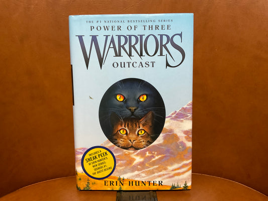 Outcast by Erin Hunter (Warriors Powers of Three #3)