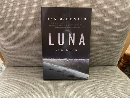 Luna New Moon by Ian McDonald