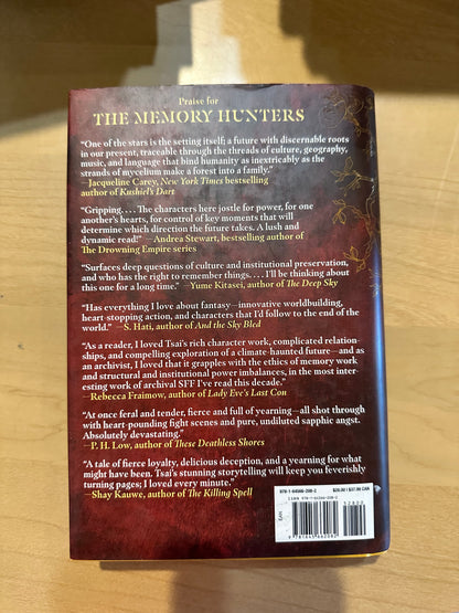 The Memory Hunters by Mia Tsai